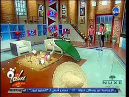 فتح لنا الباب لنتعرف عن قرب على جانب آخر من حياة المذيع الموهوب. Ø´Ø±ÙŠÙ Ù…Ø¯ÙƒÙˆØ± Ø¨ÙŠØ¹Ù…Ù„ Ø­Ù„Ø§ÙˆØ© Ø¹Ù„Ù‰ Ø§Ù„Ù‡ÙˆØ§Ø¡ ÙÙ‰ Ø¨Ø±Ù†Ø§Ù…Ø¬ Ø³Ø§Ø¹Ù‡ Ù…Ø¹ Ø´Ø±ÙŠÙ ÙÙŠØ¯ÙŠÙˆ Dailymotion
