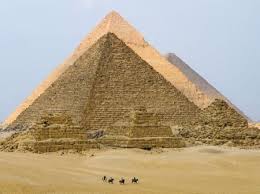 صور الاهرامات في مصر من الخارج ميكساتك Giza Egypt Pyramids Of Giza Great Pyramid Of Giza
