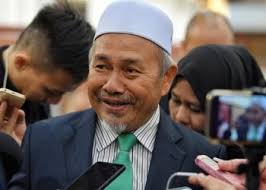 He gain 64,127 votes in the last 2013 elections, which the number is about 57% of the total votes and makes him win hulu langat seat. Pemuda Pas Hulu Langat Editor Malaysia