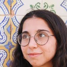 Beatriz Machado's Instagram, Twitter & Facebook