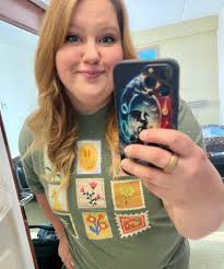 I like the idea of plants but I forget about them and they don't survive  🤦‍♀️