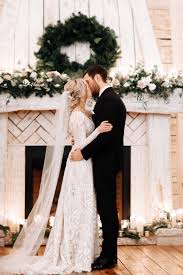 New Years Eve Wedding Ramble Creek Vineyard In 2020 New Years Eve Weddings Tennessee Wedding Venues Wedding