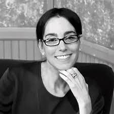 Lynn Kaplan's Instagram, Twitter & Facebook