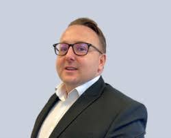 Anthony Leighton's Instagram, Twitter & Facebook