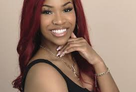 Meet Mummypraise: A Vibrant Soul