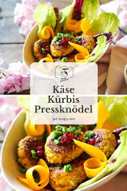 Kase Kurbis Pressknodel Mit Grunem Salat Preiselbeeren Und Kurbiskernol Dressing Gruner Salat Rezepte Essen