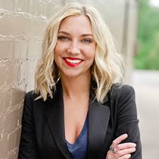 Ashley Easton's Instagram, Twitter & Facebook