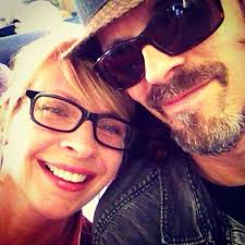 Karen Bergquist's Instagram, Twitter & Facebook