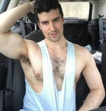 While inconvenient at times, body hair does benefit the body in many ways. Why Is Society More Accepting Of Men S Armpit Hair Girlsaskguys