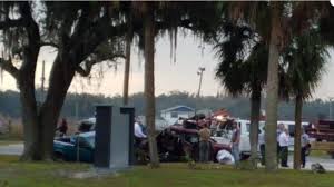 The florida highway patrol reportsthree people died and two children were severely injured in a car crashin zephyrhills sunday evening. Petition Place Turn Lanes In Front Of Zephyrhills Correctional Institution Change Org