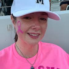 Liza Lambert's Instagram, Twitter & Facebook