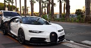 What will benzema drive next? Karim Benzema Il Demarre Sa Bugatti Chiron Sur Instagram