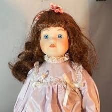 Vtg 1989 CHSN La Collection "mara" Porcelain Doll #435 of 1000