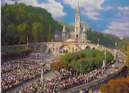 Frissülés: Hazai kitérő után, irány a 15254 lakosú Lourdes...