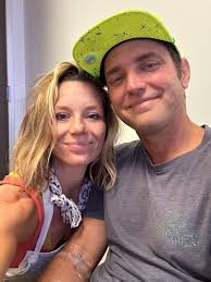 𝐅𝐞𝐛𝐫𝐮𝐚𝐫𝐲 𝟐𝟎𝟐𝟓: Chad was in the hospital with a collapsed lung,  down to 144 lbs and starting his 3rd line of treatment for lung cancer. As  you can imagine, I didn't take