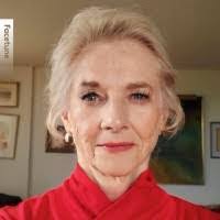 Sandra Ticehurst's Instagram, Twitter & Facebook