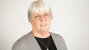 Embraced' and empowered: Schools office starts program to support new  principals