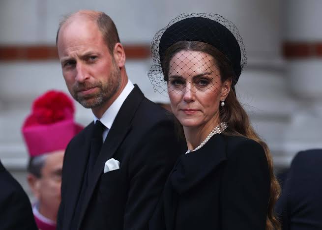 Prince William, Kate Middleton and King Charles attend Duchess of Kent's  funeral without Queen Camilla | MARCA