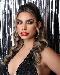 Betty Vasquez's Instagram, Twitter & Facebook