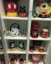 Maybe you would like to learn more about one of these? Oh I Wish I Could Collect Like This Mickey Mouse Kitchen Mickey Mouse Room Disney Home