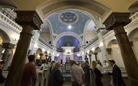 Les communes prennent en charge l'entretien des édifices religieux catholiques, protestants, israélites et anglicans, les provinces. Synagogues D Avant Guerre Un Organisme Europeen Appelle A Leur Preservation The Times Of Israel