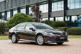 The 2018 toyota camry is also available with a hybrid powertrain to help you get the most out of every drop of gas. 2018 Toyota Camry Ascent Hybrid Quick Review