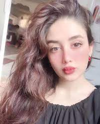 میناحیدری on instagram صدای نفس هایم با طرح دوزخی اندامت در آمیخت من از برگ ریز سرد ستاره ها گذشته ا beautiful blonde girl snapchat girls beautiful girl face