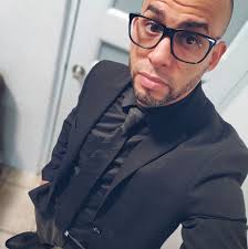 Menú para 2 personas! 2 Mofongos rellenos de churrasco salteado con  cebollas y pimientos, ropa vieja, carne frita, ¼ pollo asado, pollo guisado  o pollo carbonara + 2 Sopas de plátano +