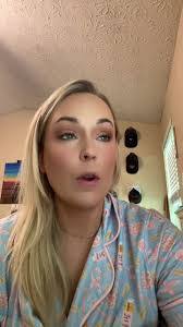 Carol Jaworski's Instagram, Twitter & Facebook