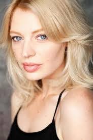 Emily Eaves's Instagram, Twitter & Facebook