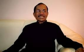 Semoga ada penerus beliau di masa kini. Selamat Jalan Wa Kepoh Tokoh Dongeng Sunda Rumah69