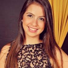 Stefanie Nunes (@stefanienrs)