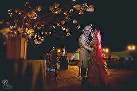 The average cost of a wedding is as high as $28,400 by one estimate, and close to $26,000 by another. How To Cut Wedding Costs Without Compromising India S Wedding Blog