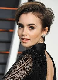 Voici quelques photos coupe cheveux courts femme visage rond pour vous aider à vous imaginer avec une autre coiffure. Quelle Coupe Courte Avec Un Visage Rond Thread Needles