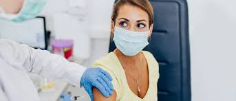 Utilizar ropa cómoda que permita la vacunación ágil en el brazo. Informacion Vacunacion Covid 19 Mp Medicina Personalizada