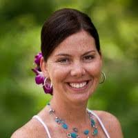 Jasmine Currie's Instagram, Twitter & Facebook