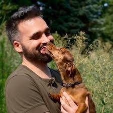 Kira Ryan's Instagram, Twitter & Facebook