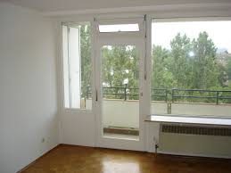 Durch laufende instandhaltung und modernisierung bietet die gwg moderne wohnungen mit zeitgemäßer ausstattung und attraktiven grundrissen. 1 Zimmer Wohnung Zu Vermieten Bonner Talweg 235 53127 Bonn Kessenich Mapio Net