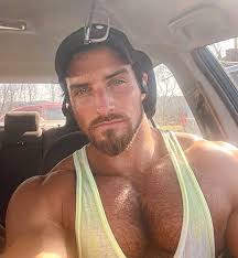 Gym, sweat, hooves, sweat, sleep. Repeat. Hustle and grind, hustle and  grind. 🤓 The sun is shining this week in Western PA, and I'm very much  looking forward to the first pony