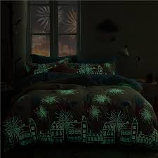 Comforting words and images from the story are reiterated on the glowing bedding, which is capable of emitting a glow in the dark after its ink has a chance to soak up light for about 30 minutes. Sugarmundo Glow In The Dark Duvet Cover Set Help Children Sleep In The Dark