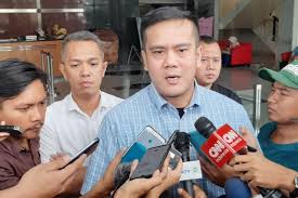 Menteri hukum dan ham yasonna laoly baru saja memetik satu pelajaran penting setelah ia melakukan blunder besar dengan menyebut selebritas dian sastrowardoyo bodoh. Diperiksa Kpk Anak Yasonna Laoly Mengaku Ditanya Soal Bisnisnya Halaman All Kompas Com