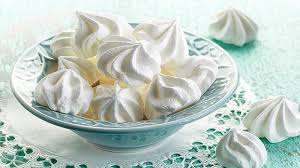 Que Faire Avec Des Blancs D Oeufs Et Votre Thermomix Biscuits De Meringue Gateaux Et Desserts Delicieux Desserts