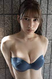 FRIDAY 2022.09.28 Risa Yukihira 雪平莉左- Pre-release 100 Cuts - BestGirlSexy