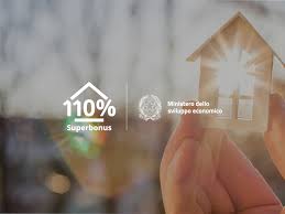 Il superbonus 110% è un'agevolazione prevista dal decreto rilancio (dl 34/2020 convertito in legge 77/2020) che consente di elevare al 110% la detrazione fiscale per le spese sostenute dal 1 luglio. Superbonus 110