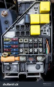 Part # 15303224 is bussed on both the fused inputs and terminal 86 on the relay side. Old Car Fuse Box Wiring Diagram Fat Data B Fat Data B Disnar It