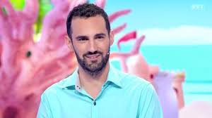 Quotidiennement, au cours de trois manches (le coup d'envoi, le coup par coup ainsi. Ca Me Va Bruno 12 Coups De Midi Prive De Celebrite A Cause Du Covid 19 Voici