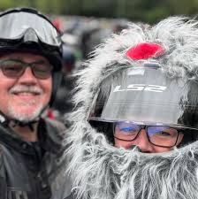 Hi guys ..what back end ya all using in a ford 4000...is 15w 30 correct?