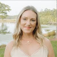 Lonnie Oates's Instagram, Twitter & Facebook