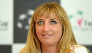Height, photos & stats of all atp & wta players including alexander erler. Zungenbrecher Bacsinszky Wer Buchstabiert Am Besten Tennisnet Com