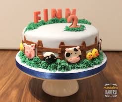 Image Result For Farm Animal Cake Ideas 2 Year Old Farm Birthday Cakes Farm Cake Animal Birthday Cakes